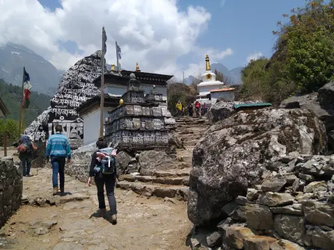 Everest Base Camp Trek: Complete Travel Guide